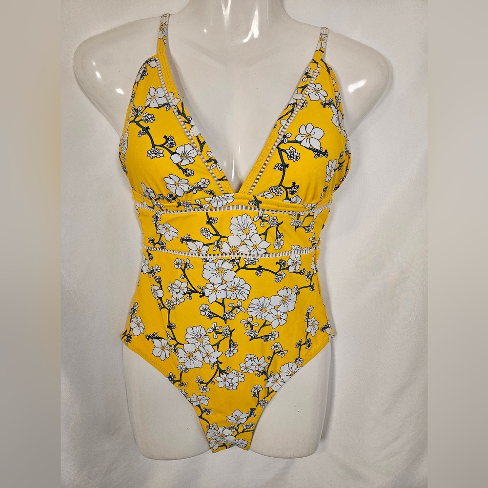 CUPSHE Yellow Floral One Piece Swimsuit XS | Cherry Blossom Print V-Neck